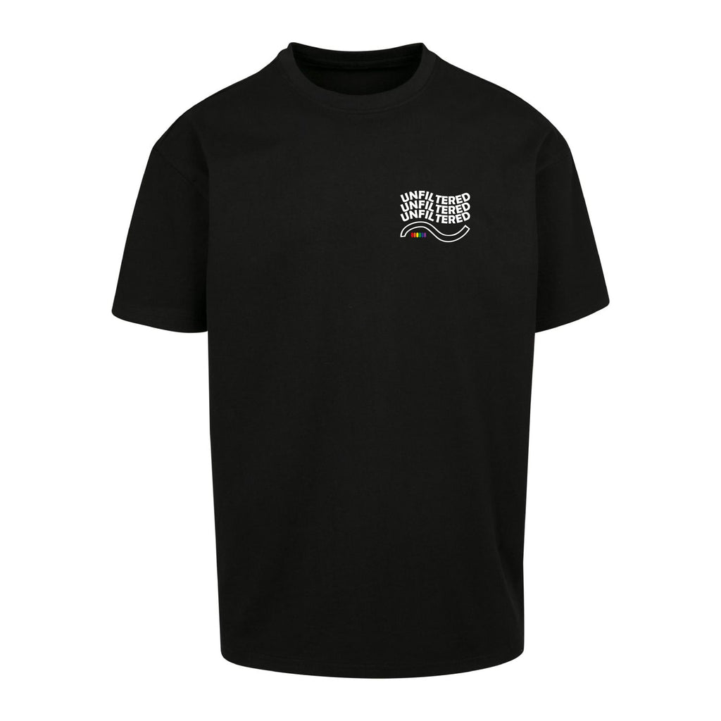 Schwarzes oversized T-Shirt unfiltered von Chaoss, Frontansicht mit kleinem Statement-Print
