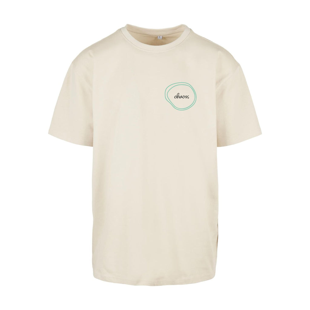 Schwarzes oversized T-Shirt Never Not Proud, Frontansicht mit kleinem Pride-Statement-Print